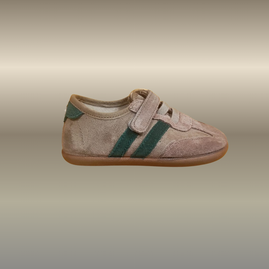 Deportiva Barefoot Velcro Serraje Taupe