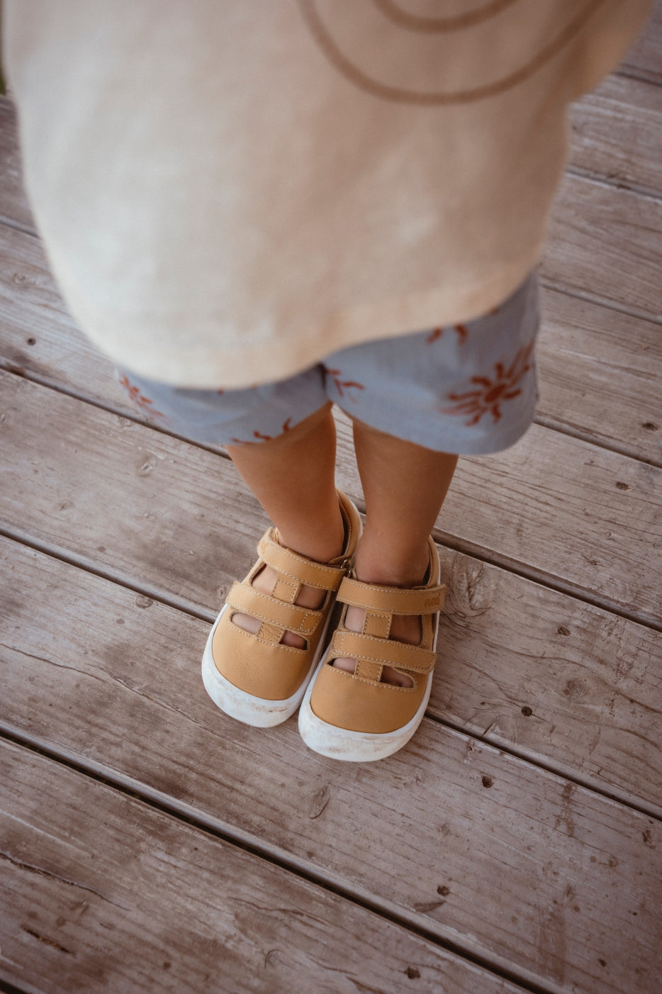 Sandalias Flexi Nens Mostaza (Producto no sujeto a devolución)