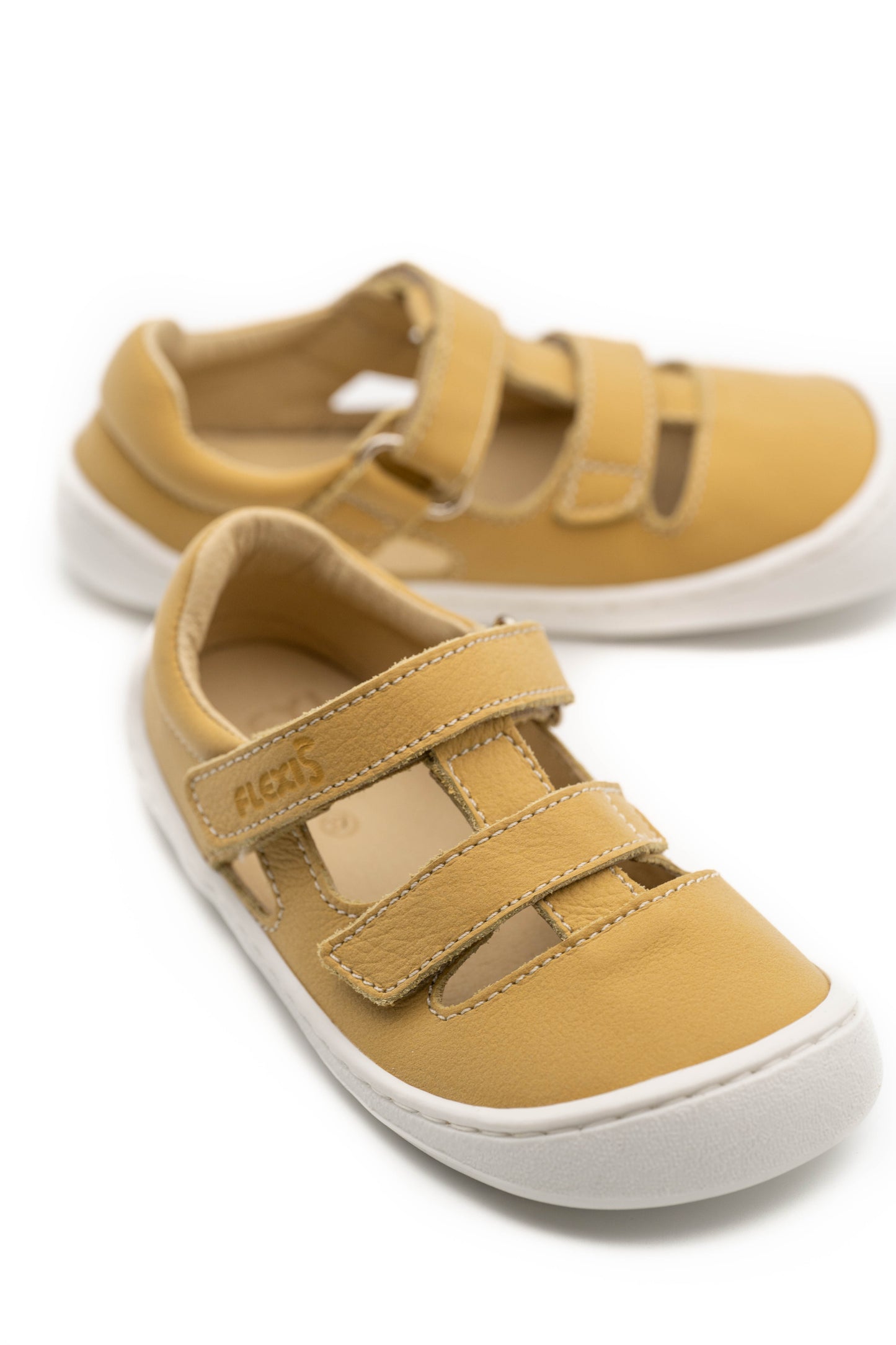 Sandalias Flexi Nens Mostaza (Producto no sujeto a devolución)