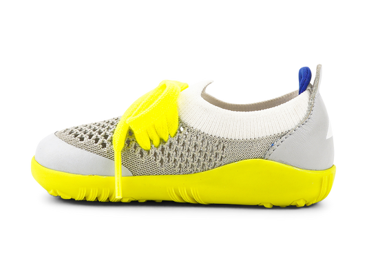 Zapatillas deportivas Play Knit Gris & Blanca (Producto no sujeto a devolución)