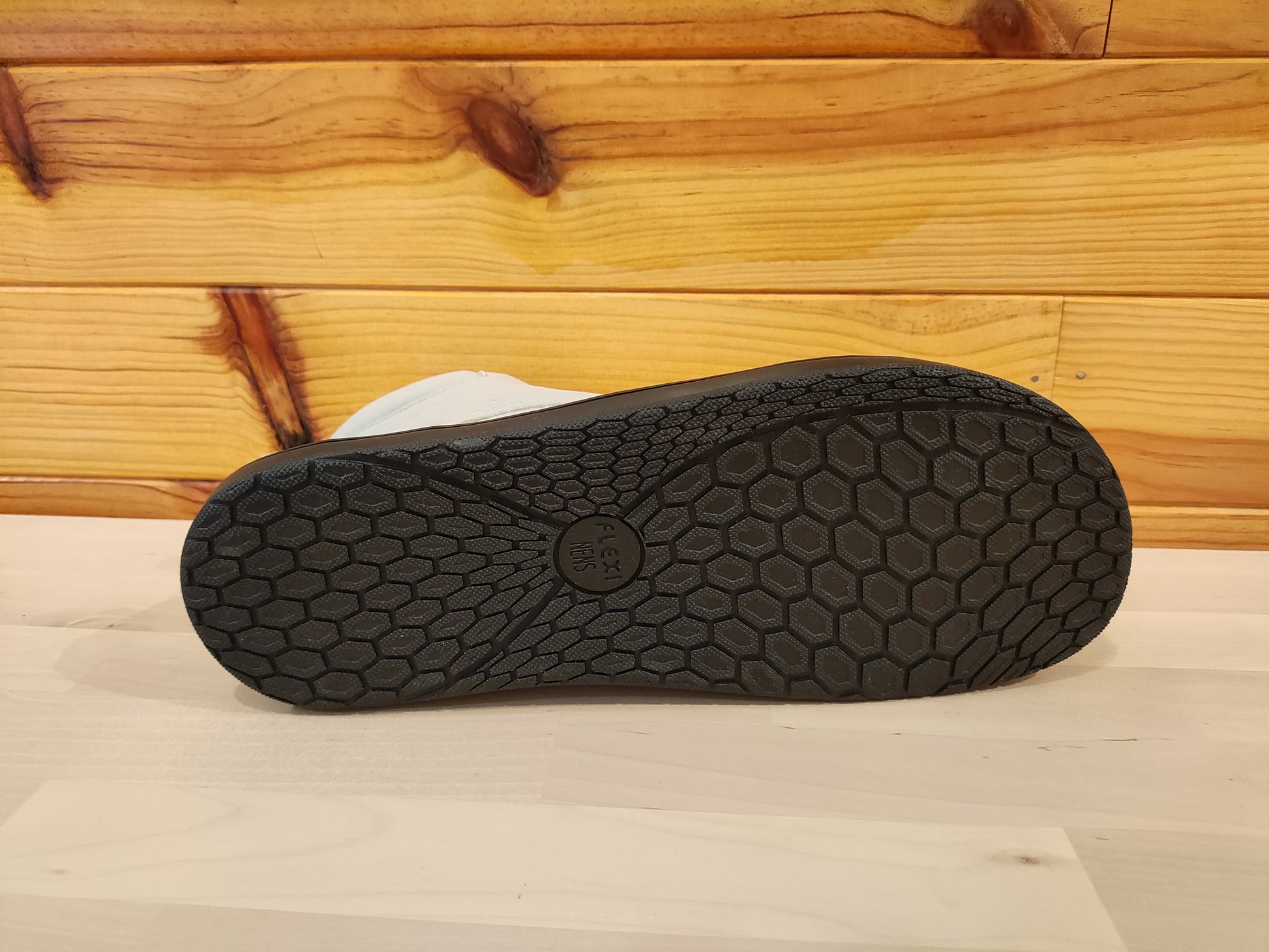 Las botas 'barefoot' de Saguaro para ir “descalzo” en invierno - Showroom