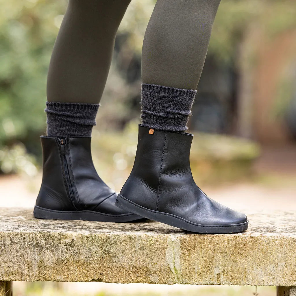 Bota Nappa Forest Origen Negra